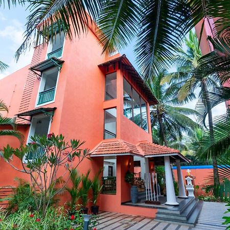 Mandrem Beach Resort, A Member Of Radisson Individuals Retreat 外观 照片