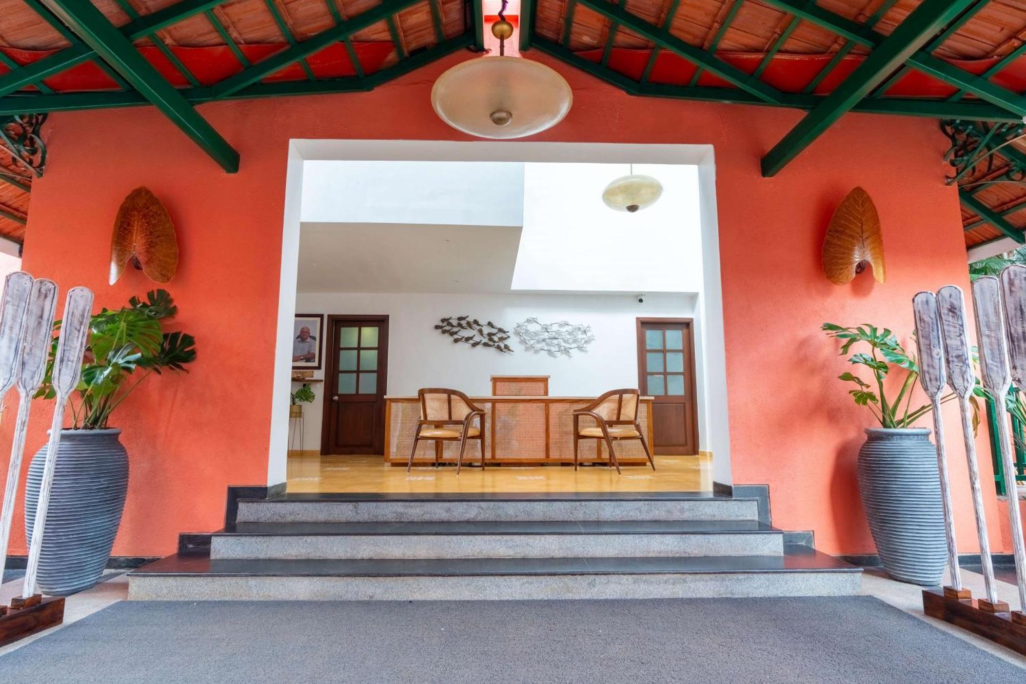 Mandrem Beach Resort, A Member Of Radisson Individuals Retreat 外观 照片