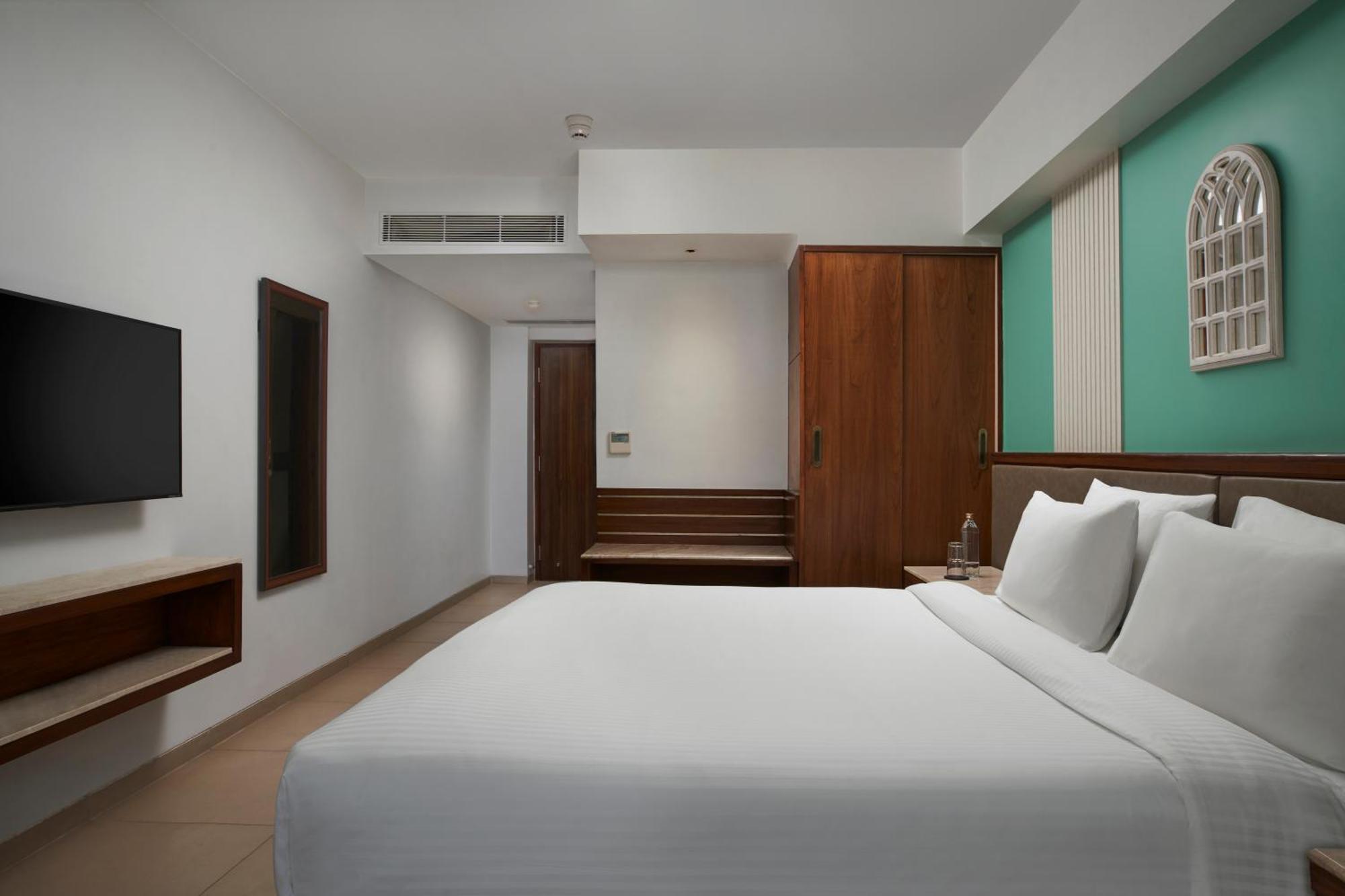 Mandrem Beach Resort, A Member Of Radisson Individuals Retreat 外观 照片